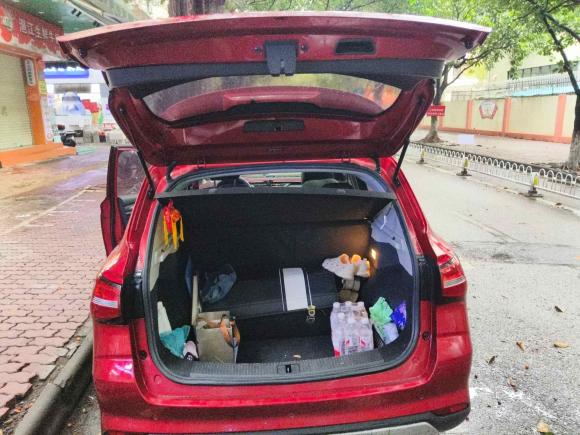 [广州·粤E] 二手荣威荣威RX32018款 1.6L CVT互联网智享版