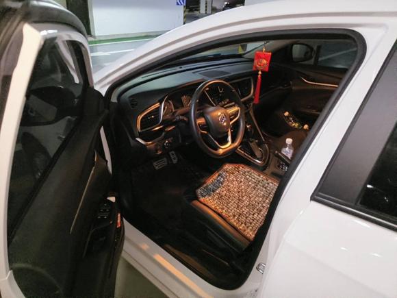 [上海·闽A] 二手别克英朗2021款 改款 典范 1.5L 自动精英型