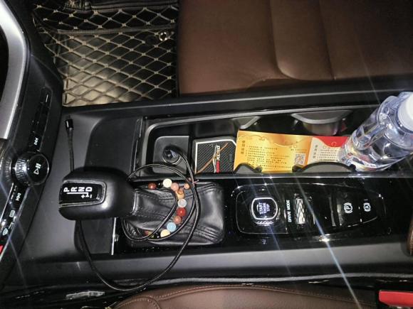 [深圳·粤B] 二手沃尔沃沃尔沃XC602019款 T5 四驱智逸版 国VI