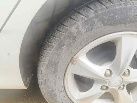 [金华·浙G] 二手现代瑞纳2010款 三厢 1.4L 自动时尚型GT