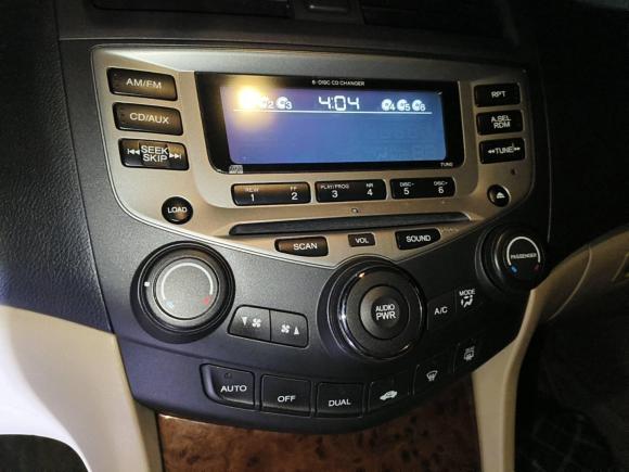 [深圳·粤B] 二手本田雅阁2007款 2.4L 自动豪华经典版