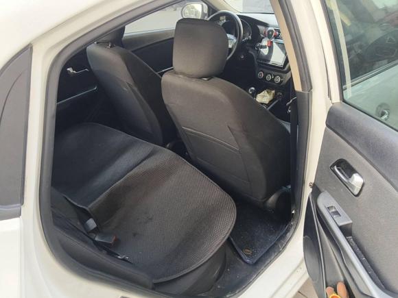 [西安·陕B] 二手起亚起亚K22015款 三厢 1.4L MT GLS