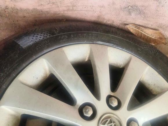 [广州·粤A] 二手别克别克GL82013款 2.4L 行政版