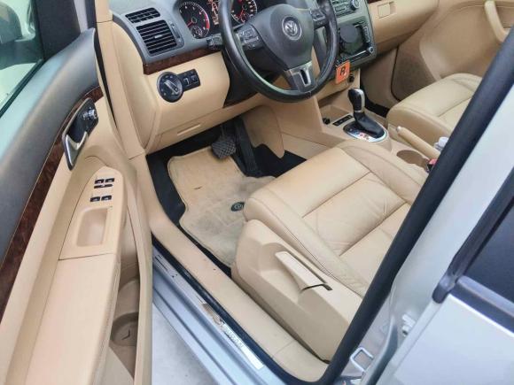 [广州·粤A] 二手大众途安2011款 1.4T DSG智臻版5座