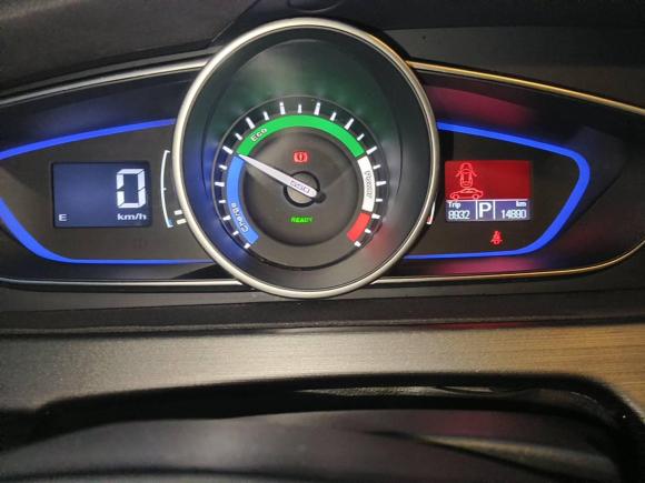 [青岛·沪M] 二手荣威荣威e5502016款 尊享版