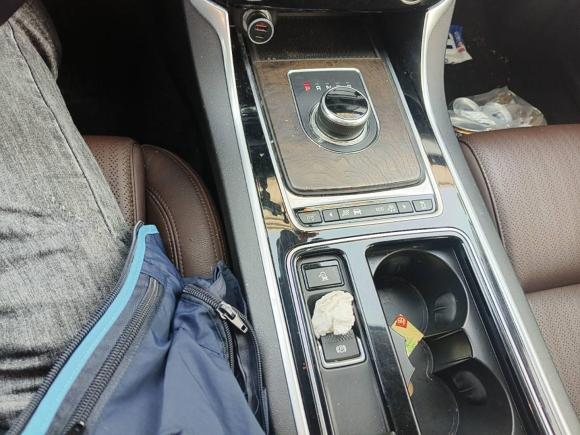 [苏州·苏E] 二手捷豹捷豹XFL2017款 XFL 2.0T 200PS 豪华版