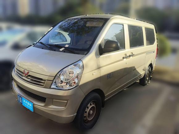 五菱汽车五菱荣光S2021款 1.2L基本型7座LSI「南昌二手车」「天天拍车」