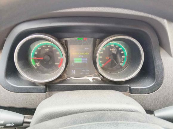 [佛山·粤A] 二手东风御风御风EM262023款 标准版 41.472kWh 河南锂动