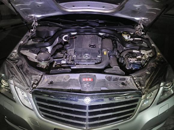 [成都·川A] 二手奔驰奔驰E级2011款 E 260 L CGI时尚型