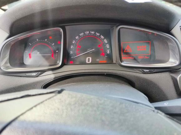 [上海·沪C] 二手DSDS 62014款 1.6T 豪华版THP160