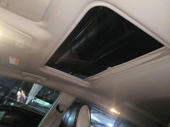 [济南·鲁A] 二手别克别克GL82017款 25S 豪华型 国V