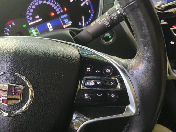 [杭州·浙A] 二手凯迪拉克凯迪拉克SRX2013款 3.0L 领先型