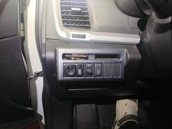 [武汉·鄂A] 二手东风风神东风风神AX72015款 2.3L 自动智尊型