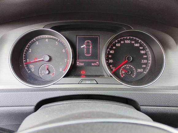 [芜湖·苏E] 二手大众高尔夫2015款 1.6L 自动舒适型