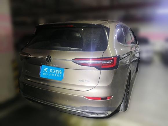 [上海·沪F] 二手大众威然2022款 380TSI 尊贵版