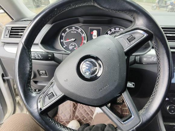 [合肥·皖A] 二手斯柯达速派2016款 TSI280 DSG创行版