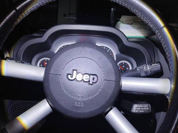 [深圳·粤B] 二手Jeep牧马人2008款 3.8L Sahara 两门版