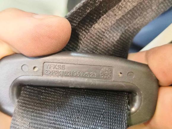 [宁波·浙B] 二手荣威荣威Ei52018款 互联网豪华版