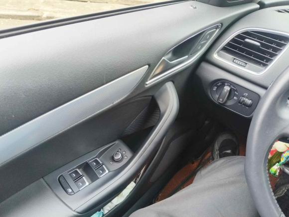 [上海·沪A] 二手奥迪奥迪Q32013款 35 TFSI 舒适型