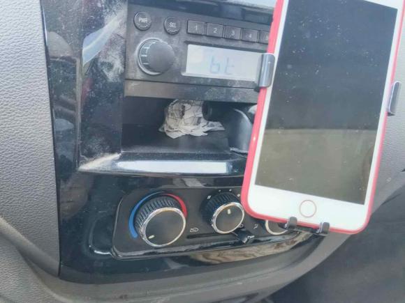 [上海·沪A] 二手东风御风御风EM262023款 高配版 41.86kWh 宁德时代