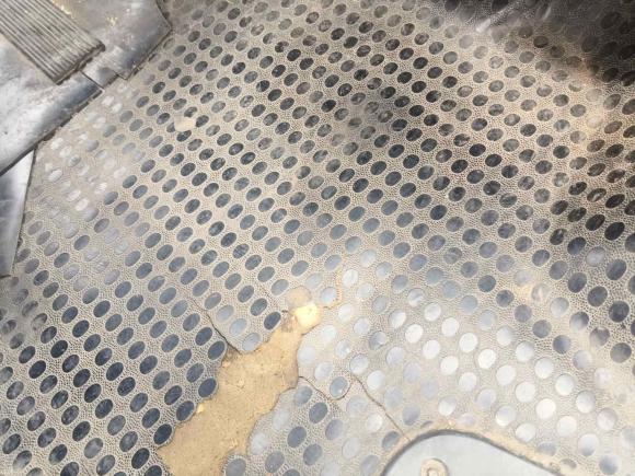 [苏州·沪C] 二手上汽大通MAXUS新途V802018款 2.5T 6挡手动傲运通短轴超低顶5-6座