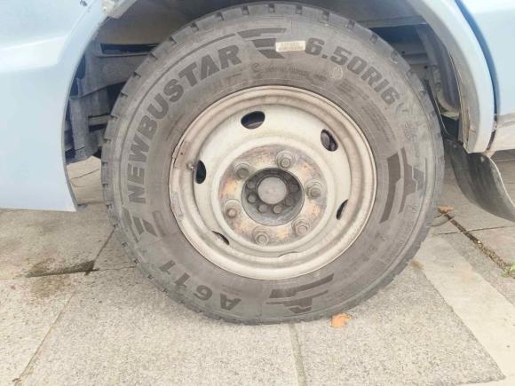 [宁波·沪C] 二手依维柯依维柯褒迪2014款 3.0TA42 17座F1C