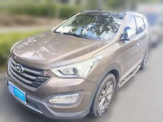 现代胜达2015款 2.4L 自动两驱智能型 5座