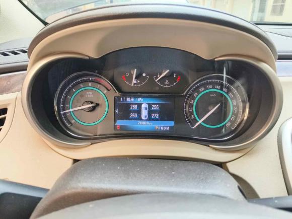 [无锡·苏B] 二手别克君越2013款 2.4L SIDI领先舒适型