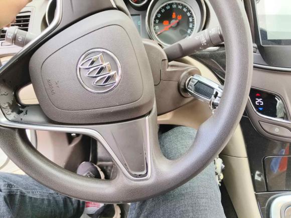 [南通·苏F] 二手别克君威2015款 2.0L 领先时尚型