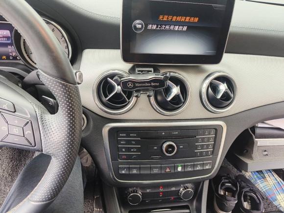 [上海·沪B] 二手奔驰奔驰GLA2016款 GLA 220 4MATIC 豪华型