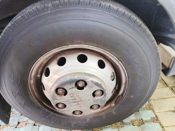 [苏州·苏E] 二手依维柯依维柯褒迪2017款 2.5T经典A32客车中顶6-7座47Z5