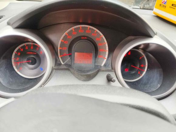 [常州·苏D] 二手本田飞度2011款 1.3L 自动舒适版