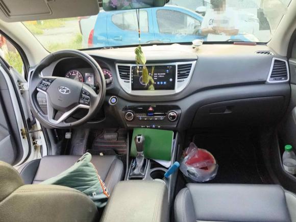 [苏州·湘J] 二手现代途胜2015款 2.0L 自动两驱智能型