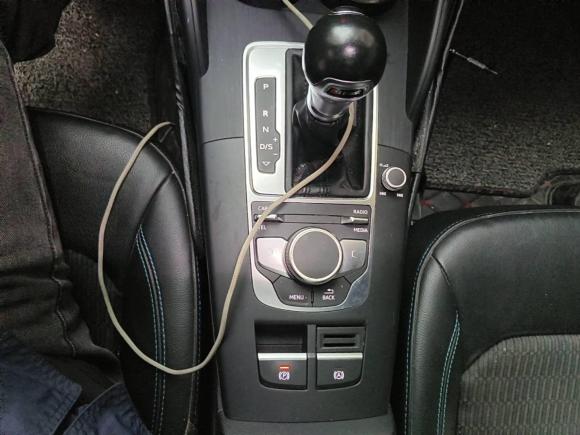 [金华·浙G] 二手奥迪奥迪A32017款 Limousine 35 TFSI 时尚型