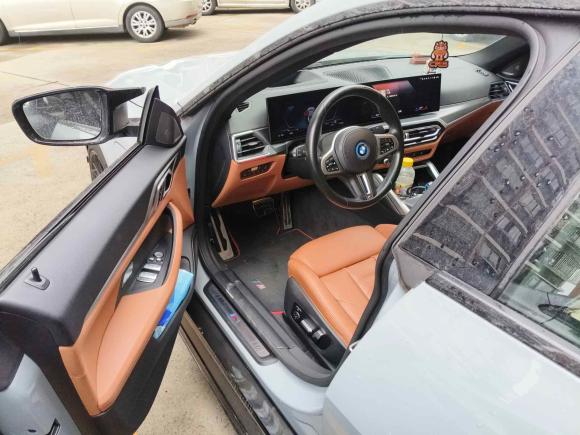 [上海·沪B] 二手宝马宝马i42022款 M50