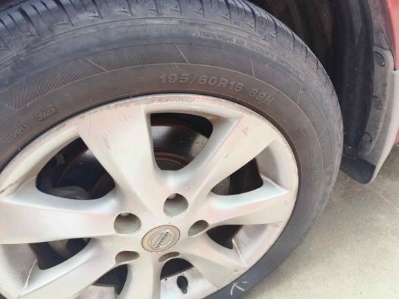 [南通·苏F] 二手日产骐达TIIDA2011款 1.6L CVT智能型