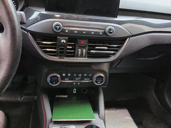 [义乌·浙G] 二手福特福克斯2019款 三厢 EcoBoost 180 自动ST Line