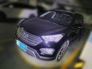 现代格越2013款 2.2T 7座四驱旗舰版「济南二手车」「天天拍车」