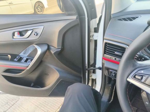 [台州·浙J] 二手长安长安CS552017款 1.5T 手动炫色型