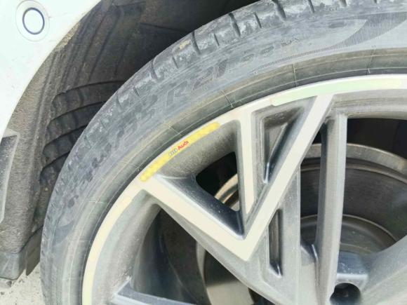 [芜湖·皖B] 二手奥迪奥迪A7L2022款 45 TFSI quattro S-line 白法师版