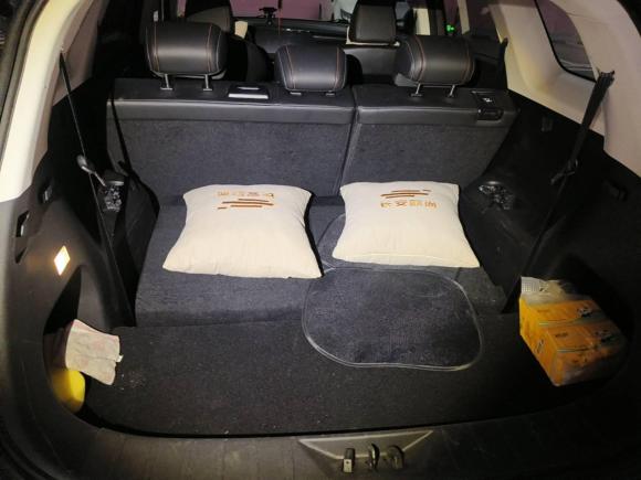 [广州·粤E] 二手长安欧尚长安欧尚X7 PLUS2022款 1.5T 蓝鲸版自动尊享型 7座