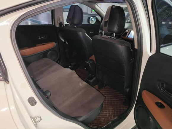 [成都·川A] 二手本田缤智2016款 1.8L CVT两驱先锋型