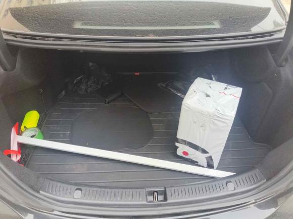 [义乌·浙G] 二手奔驰奔驰E级2023款 E 300 L 豪华型