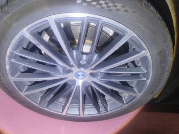 [深圳·粤B] 二手宝马宝马5系新能源2020款 里程升级版 530Le 先锋版