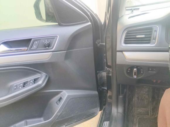 [义乌·浙G] 二手大众朗逸2015款 1.6L 手动舒适版