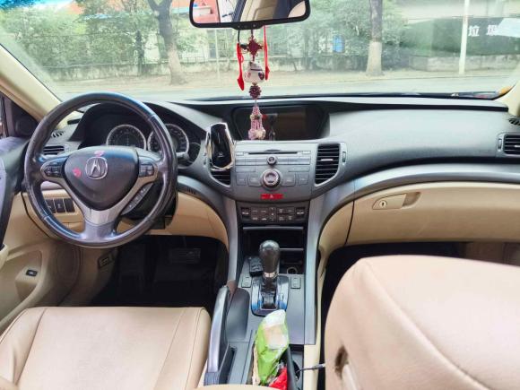 [无锡·苏B] 二手本田思铂睿2013款 2.4L 豪华版