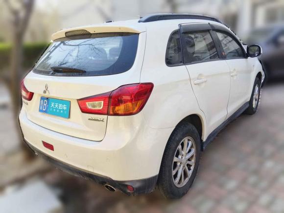 [青岛·鲁B] 二手三菱劲炫ASX2013款 2.0L CVT两驱精英版