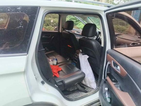 [武汉·皖A] 二手SWM斯威汽车SWM斯威X72017款 1.5T 自动智享型 7座