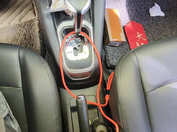 [青岛·鲁U] 二手标致标致3012016款 1.6L 自动舒适版