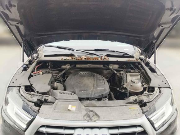 [武汉·鄂A] 二手奥迪奥迪Q5L2018款 40 TFSI 荣享进取型 国V
